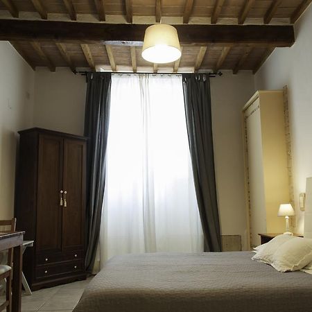 Bed & Tower Bed and Breakfast Pisa Exteriör bild