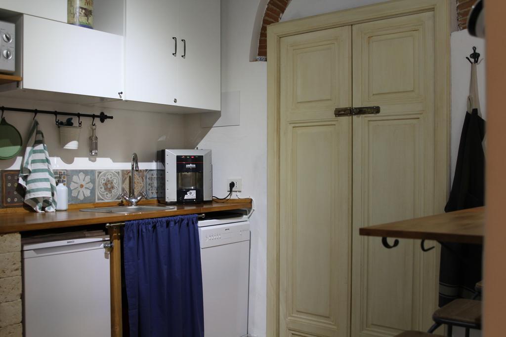 Bed & Tower Bed and Breakfast Pisa Exteriör bild