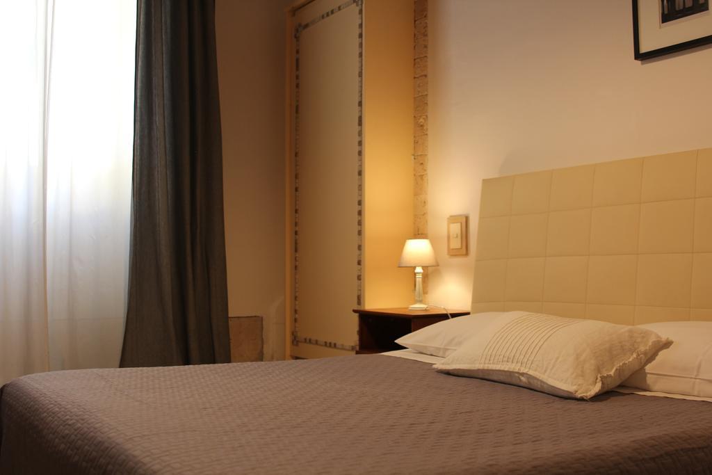 Bed & Tower Bed and Breakfast Pisa Exteriör bild