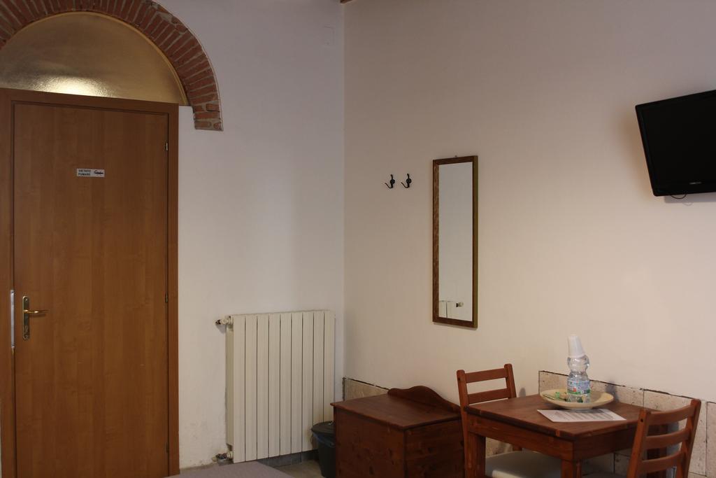 Bed & Tower Bed and Breakfast Pisa Exteriör bild