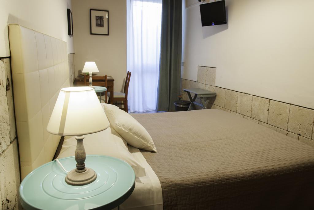 Bed & Tower Bed and Breakfast Pisa Exteriör bild