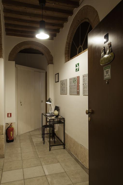 Bed & Tower Bed and Breakfast Pisa Exteriör bild